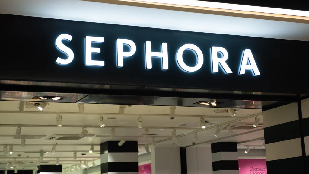 Sephora is lovingly considered a holy place for cosmetics fans, and the Beauty Insider the cherry on the cake.